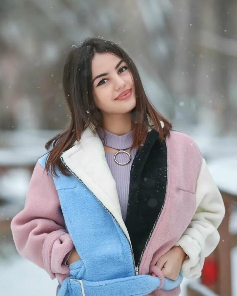 Блоггер армянка. Ани варданян. ани варданян (ani vardanyan). анивар варданян 2025. певица армянка анивар.