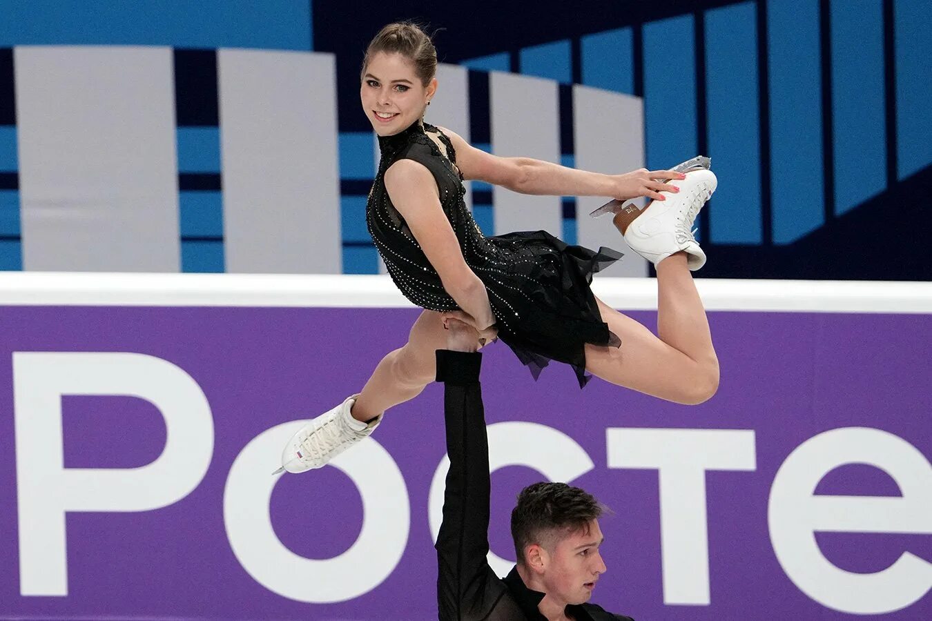 Мишина и галлямов фигурное катание. Мишина галлямов 2021. Мишина галлямов произвольная программа 2024. Мишина и галлямов произвольная программа. Мишина галлямов произвольная программа 2024.