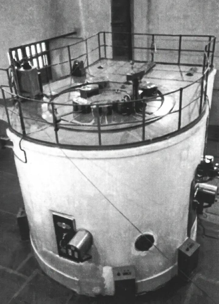 Бр-2 реактор. Реактор на быстрых нейтронах бр-2. Бр-1 реактор. Бр-1200 реактор.