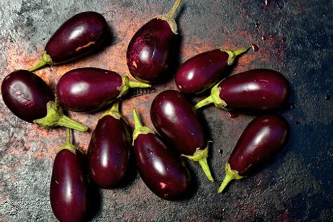 Eggplant, Organic plants, Raw food recipes