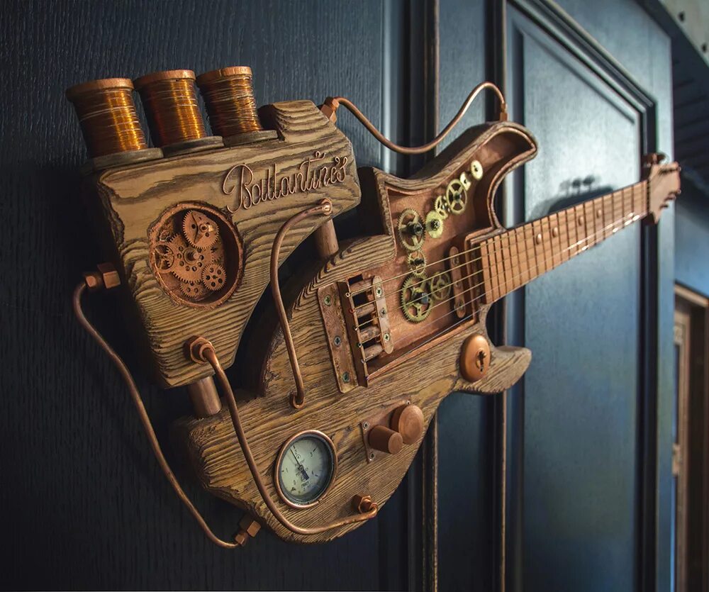 Старинные электрогитары. Гитара старинные часы. Гитара фендер винтаж. Антикварная гитара. Старинная гитара.