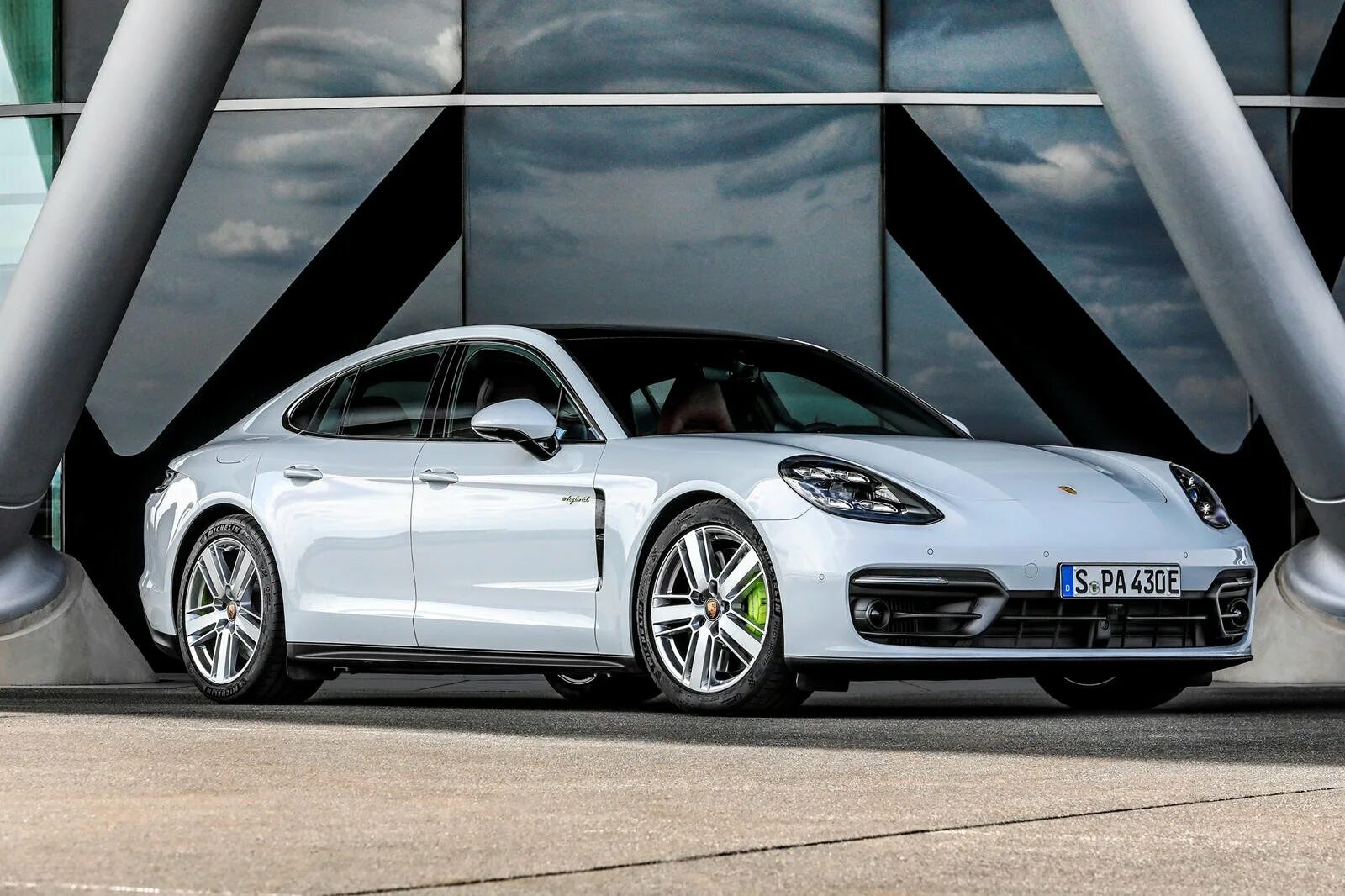 Порше 2025. Порше панамера 2025. porsche panamera 4s 2025. porsche panamera 4. порше панамера 2025.