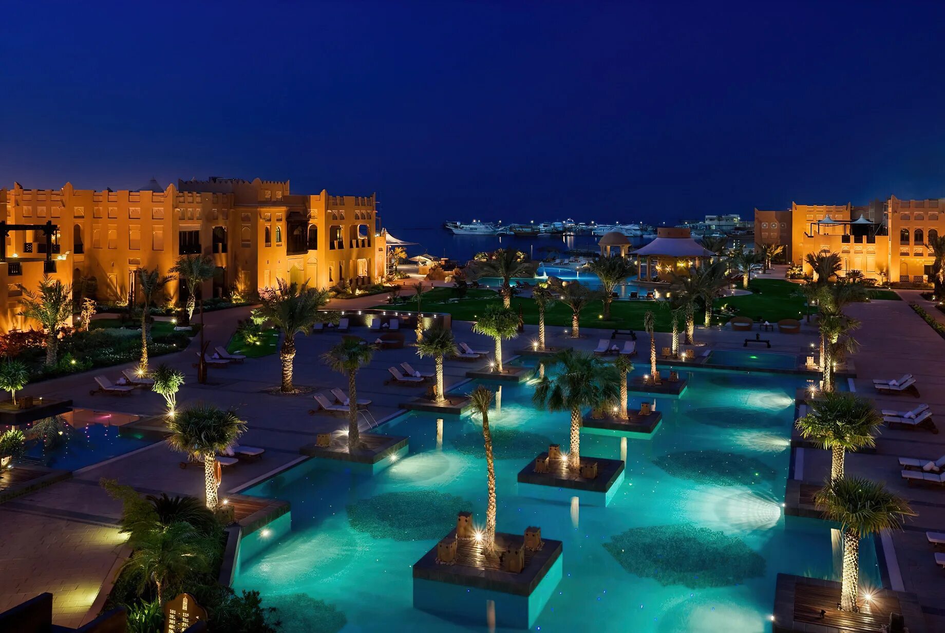 Sharq village. Ritz Carlton Катар. The Ritz-Carlton Doha 5*. Sharq Village & Spa, Ritz Carlton Катар, Доха. The Ritz-Carlton Sharq Village 5*.