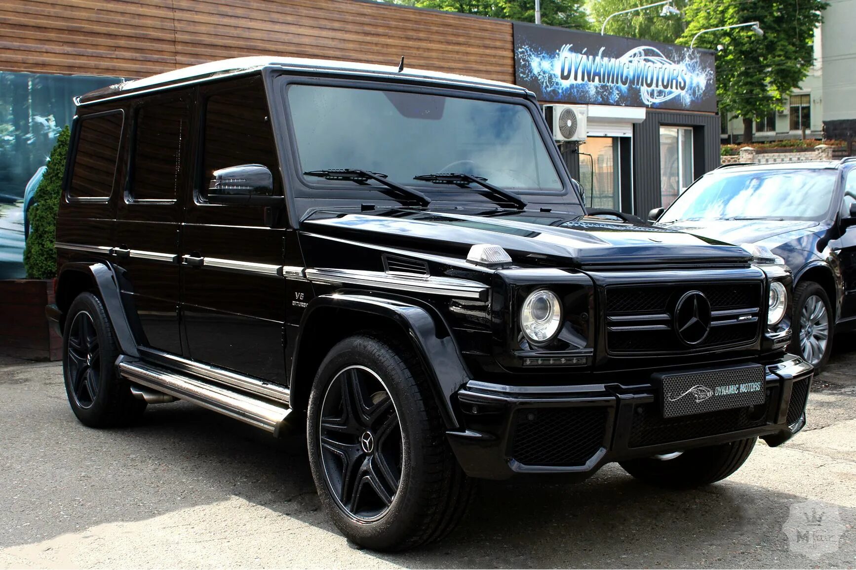 Mercedes benz g class g55. Mercedes-benz g55 amg brabus. Мерседес-бенц джип g55 amg. Мерседес бенц g55 amg 2009. Гелик 2009.