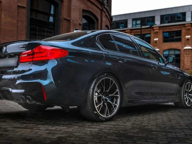 BMW m5 f90. BMW m5 f90 m Performance. BMW m5 f90 Competition. БМВ м5 ф10 Компетишн. Диски на м5