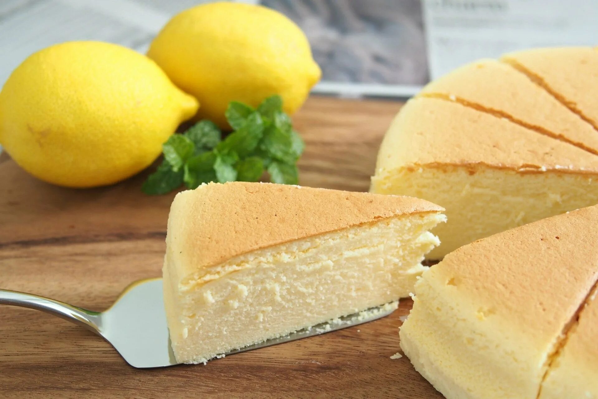 японский хлопковый бисквит чизкейк. хлопковый чизкейк. японский хлопковый чизкейк рикотта. японский чизкейк рикуро. хлопковый чизкейк.