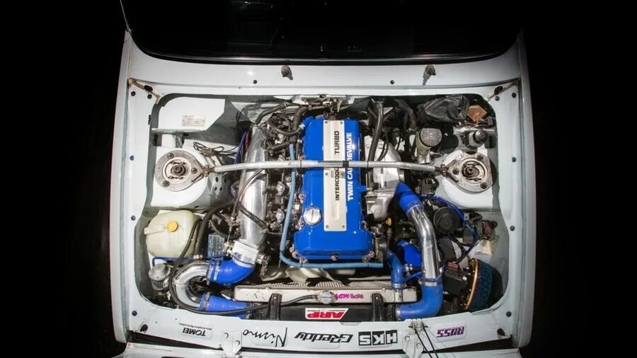 Двигатель 21043. ВАЗ 2104 sr20det. ВАЗ 2104 С двигателем Nissan Silvia. SR 20 мотор в ВАЗ 2107.