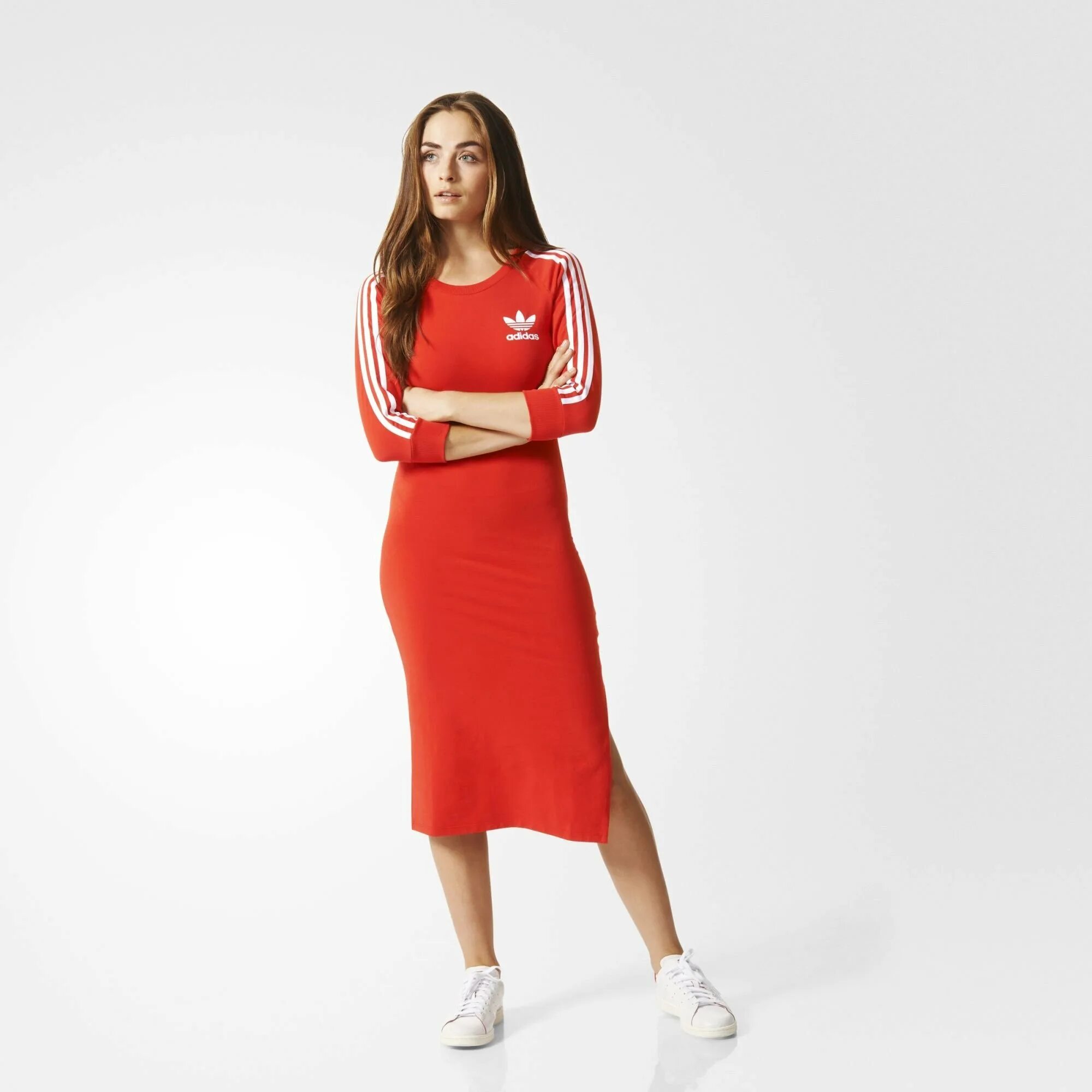 Платье адидас Ориджиналс. Adidas 3 Stripe Midi Dress. Платье адидас ориджинал красное. Adidas 3 Stripe Midi Dress Red.