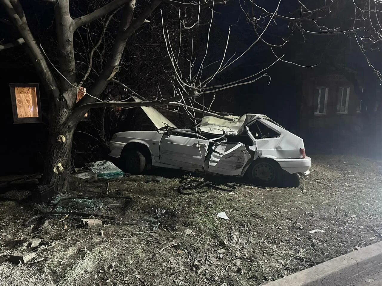 Что случилось в новочеркасске. Авария в новочеркасске ваз 2114. авария в новочеркасске 17.01.2025. авария подростков в новочеркасске.