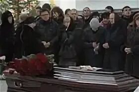 Похороны анн. Похороны анны кашиной.