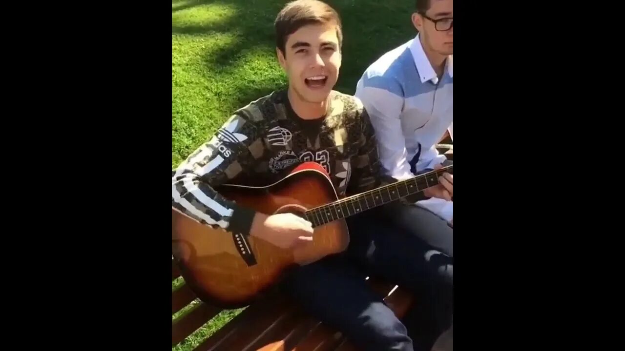 Зайнаб махаева 2022. В казахстане чеченскую мафию. Спой чеченскую песню. Чеченка хава эльмурзаева. Мадина басаева фото.