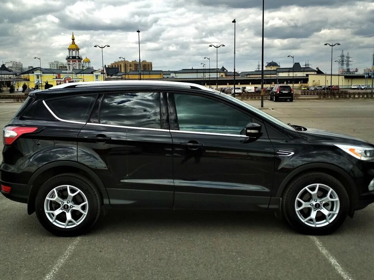Куга 2 рестайлинг. Ford kuga 2. ford kuga 2.5. форд куга 2 черный. форд куга 2 рестайлинг черная.