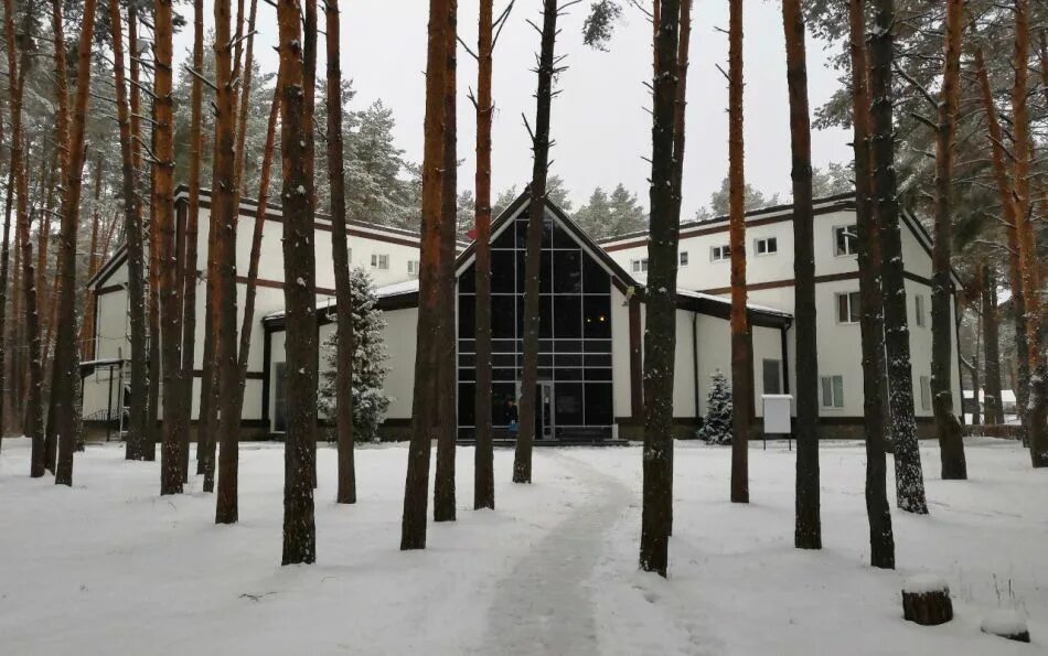 Сайт парка дракино. Дракино парк-отель Серпухов. Парк Дракино Серпуховский район. Таруса парк Дракино. Протвино парк Дракино.