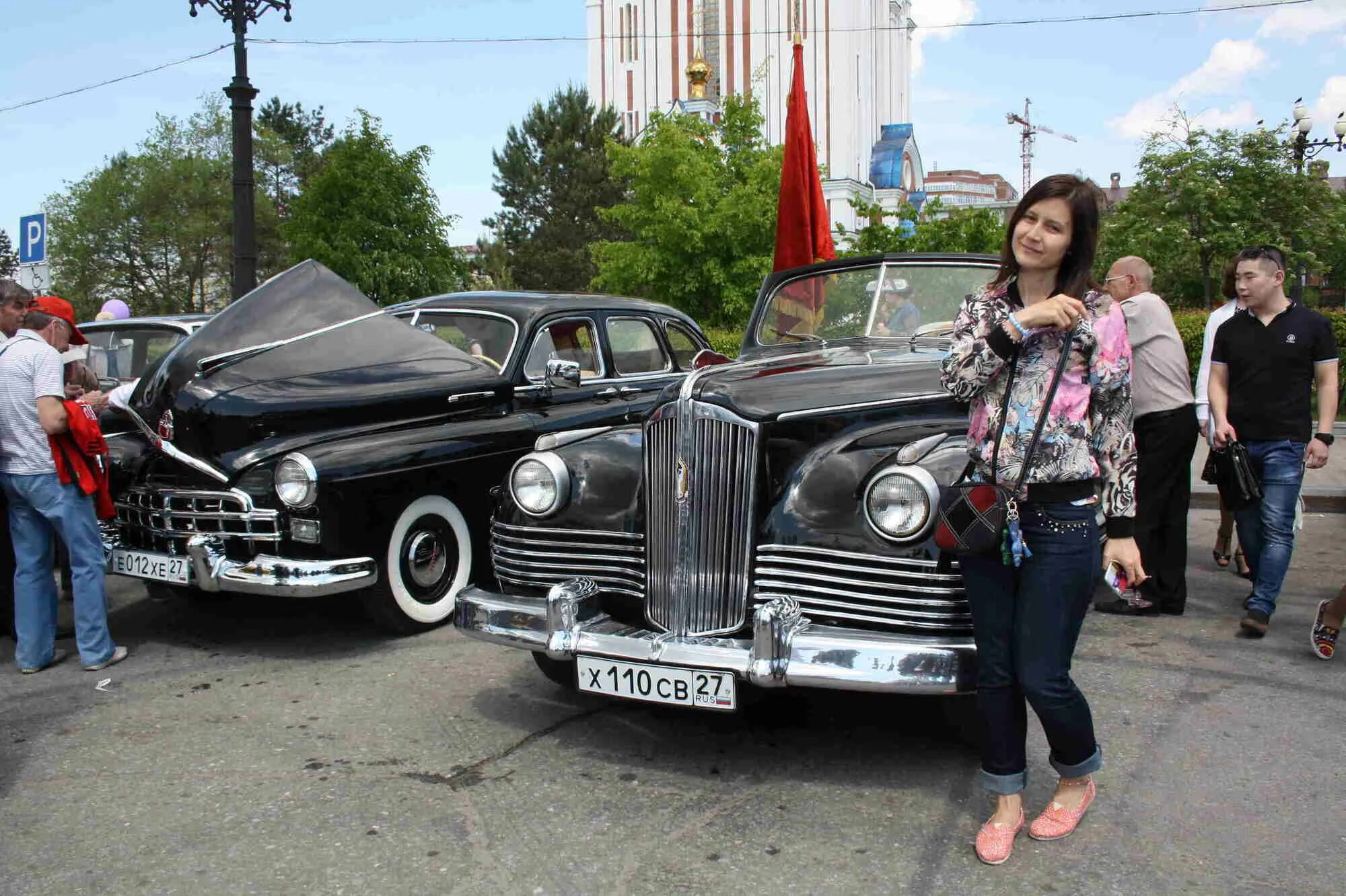 Авто железноводск. Музей ретро автомобилей Хабаровск. Ретро машины Хабаровск. Хабаровский клуб авторетро ГАЗ-4. Парад ретро автомобилей Баку.