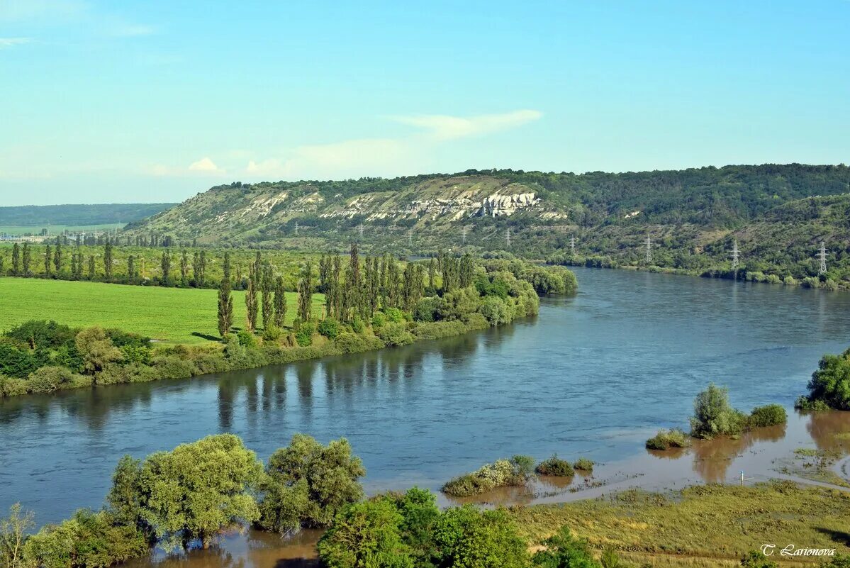 Молдавия река днестр. Начало реки днестр. Названия реки днестр. Молдавия река днестр. Глубина днестра.