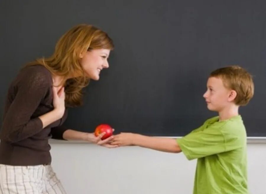 Ребенок не благодарен родителям. Хорошие манеры общения. Вежливые дети. Вежливость педагога. Доброжелательность в общении.
