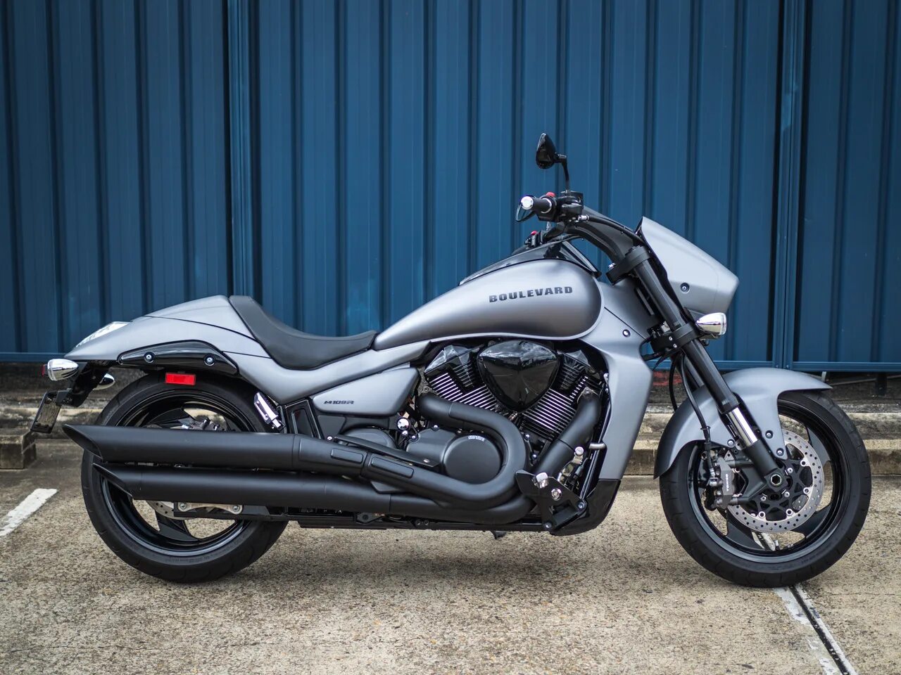 Сузуки боливар м 109 р. Suzuki 109 boulevard. Сузуки болевард м109р. Suzuki boulevard m109. М 109 р.