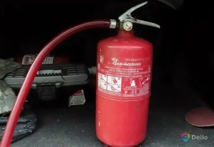 Перезарядка порошковых огнетушителей. Где заправить огнетушитель. Огнетушитель для азс. Перезарядка огнетушителей. Огнетушитель порошковый как на заправке.