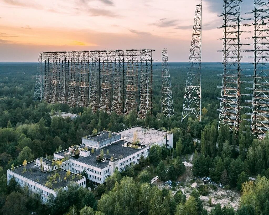 Https chernobyl. Припять. Зона отчуждения Чернобыльской АЭС. Припять 8к. Припять Чернобыль ЧАЭС.