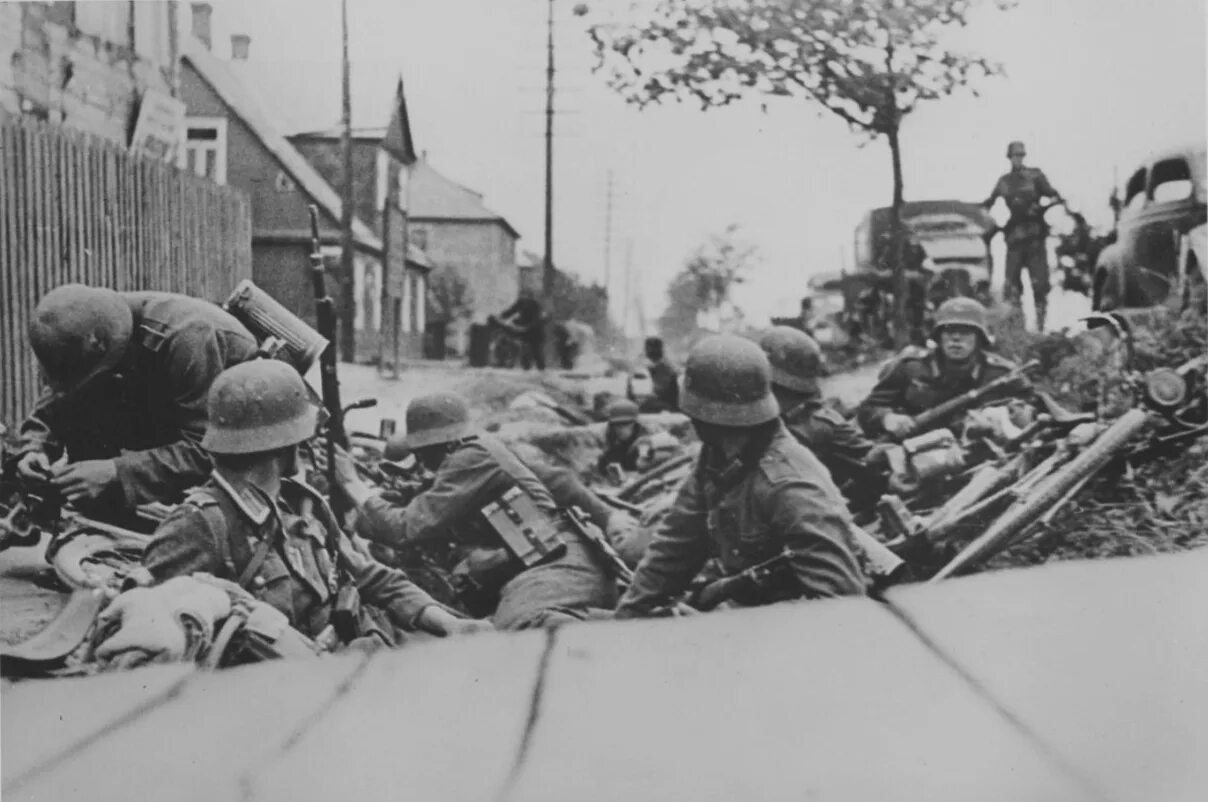 2 мировая 1941. Немецкие солдаты 2 мировой войны в бою. литва 1941-1945.