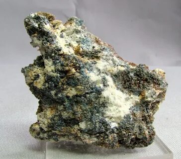 Горный минерально