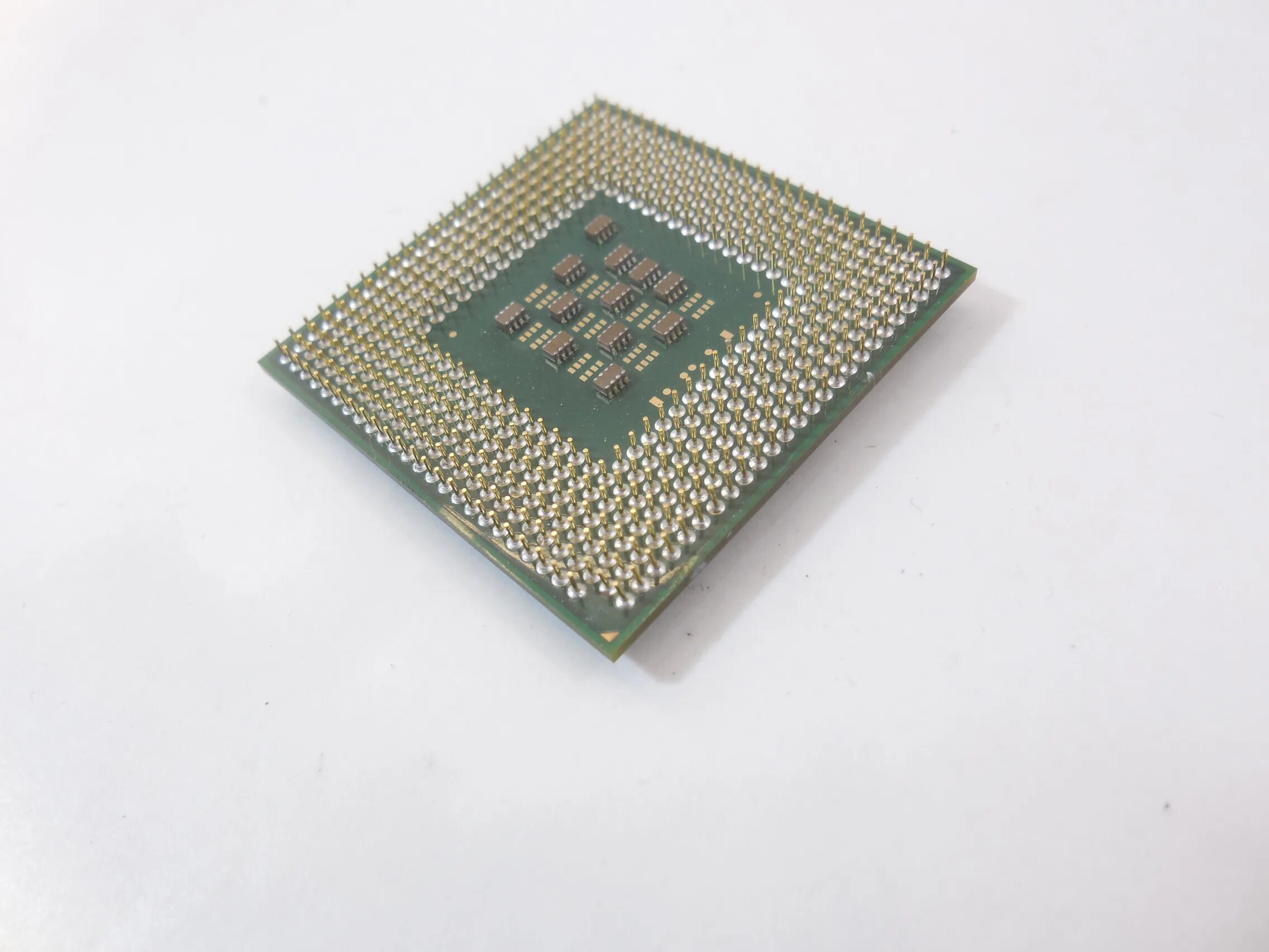 Intel pentium socket. Pentium 4 сокет 478. pentium 4 2.4 ггц. процессор с сокетом s478. процессор pentium intel 80586.