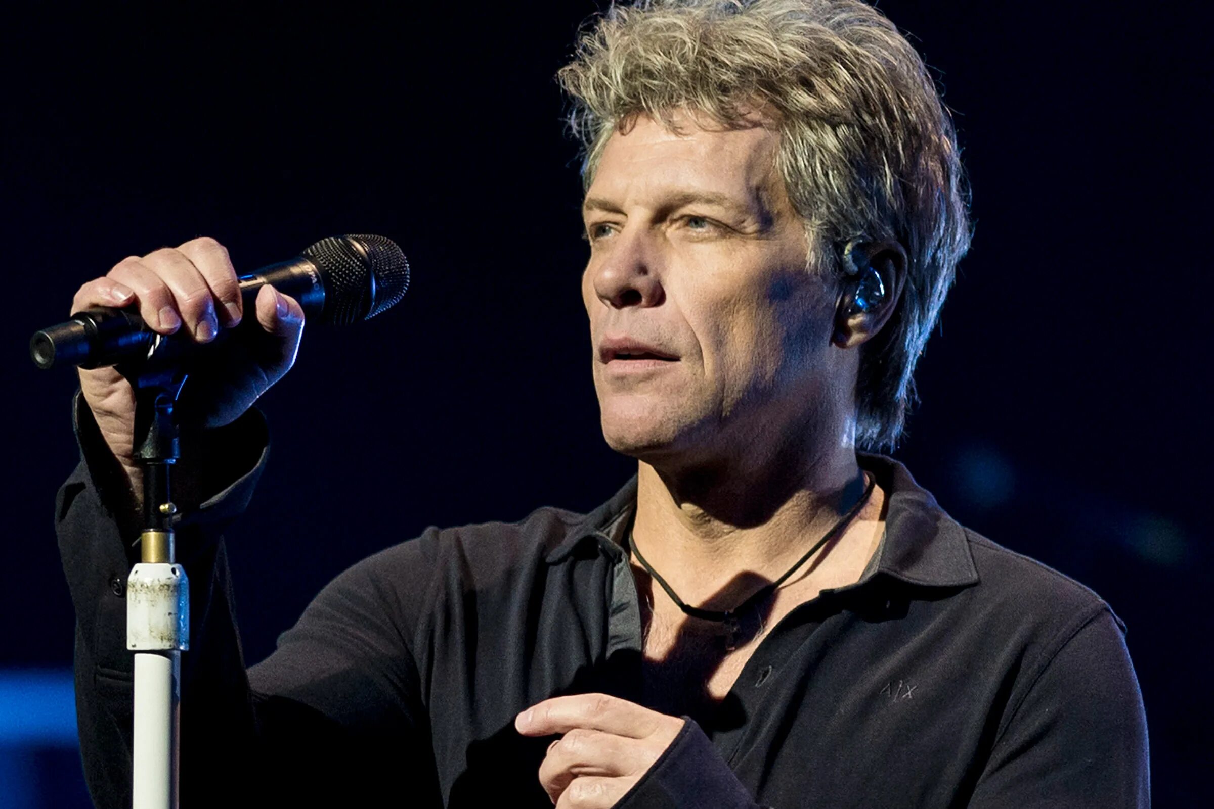 Бон джови поет. Бон джови 2022. Джон бон джови 2021. Bon jovi. Bon jovi.