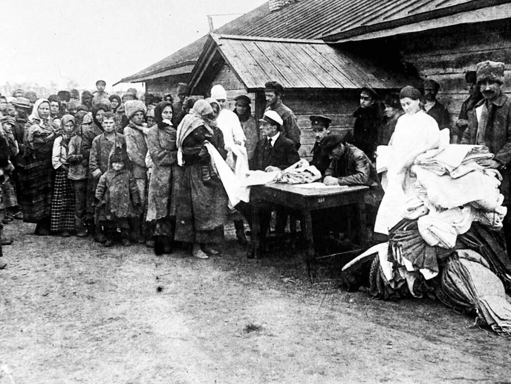 Голод рф. 1921—1922 Гг. – голод в Советской России.