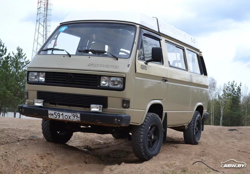 Vw полный привод. Фольксваген т3 синхро. VW t3 Syncro. Фольксваген т3 полный привод. Полноприводный Фольксваген Транспортер т2.