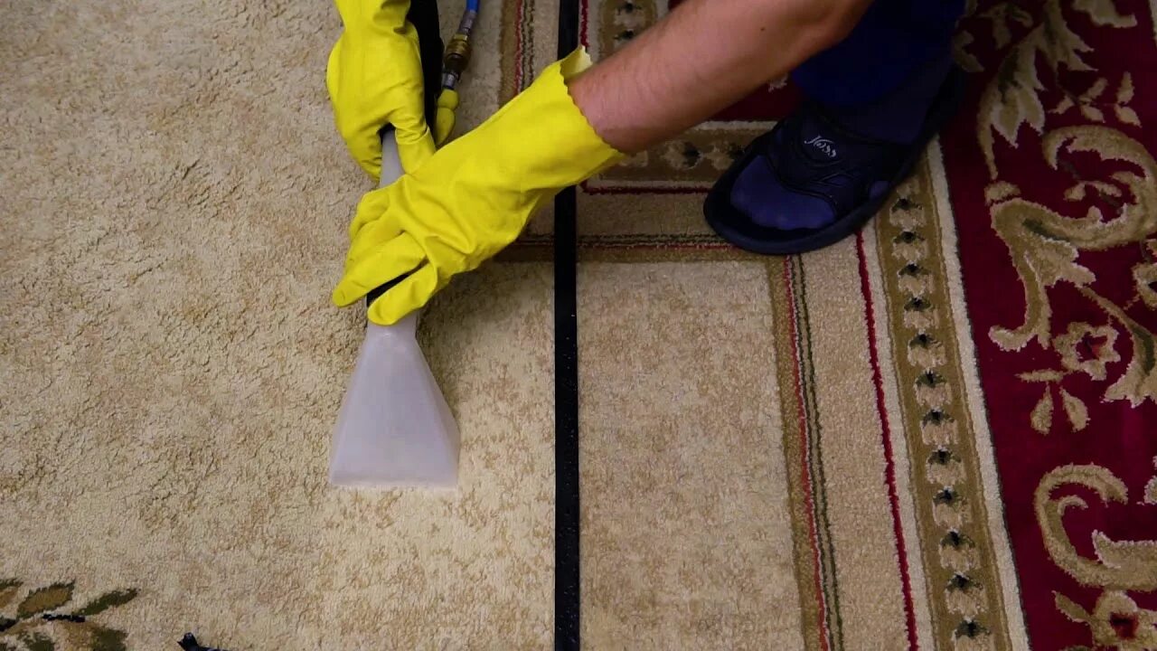 Химчистка мебели. Стирка-химчистка ковров керхер. Почистить ковры в спб. Ковер с ворсом. Почистить ковры в спб.