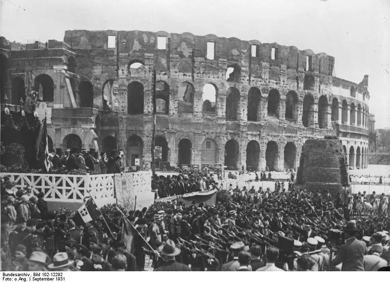 Италия 1930 годы. Римская империя муссолини. римская империя бенито муссолини. италия 1919. приход муссолини к власти в италии.