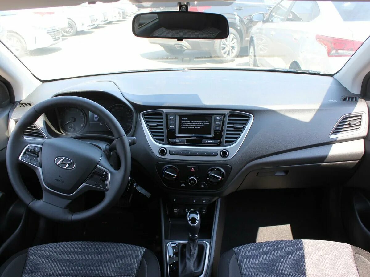 хендай солярис 1,4 ат седан салон. хендай солярис 1. 6 автомат. комплектация комфорт. 4 at, 2012 салон.