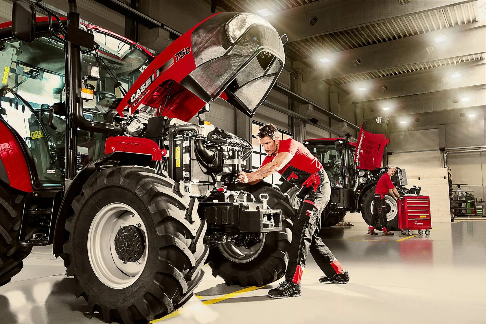 Ремонт тракторов автомобилей. Case IH фара CNH. Техобслуживание тракторов. Эксплуатация сельхозтехники. Сервисное оборудование для сельхозтехники.