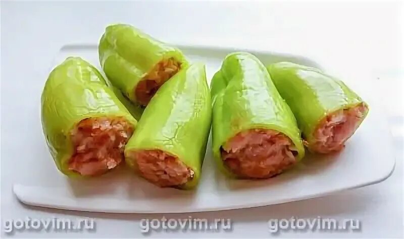 Перец фаршированный гречкой и овощами