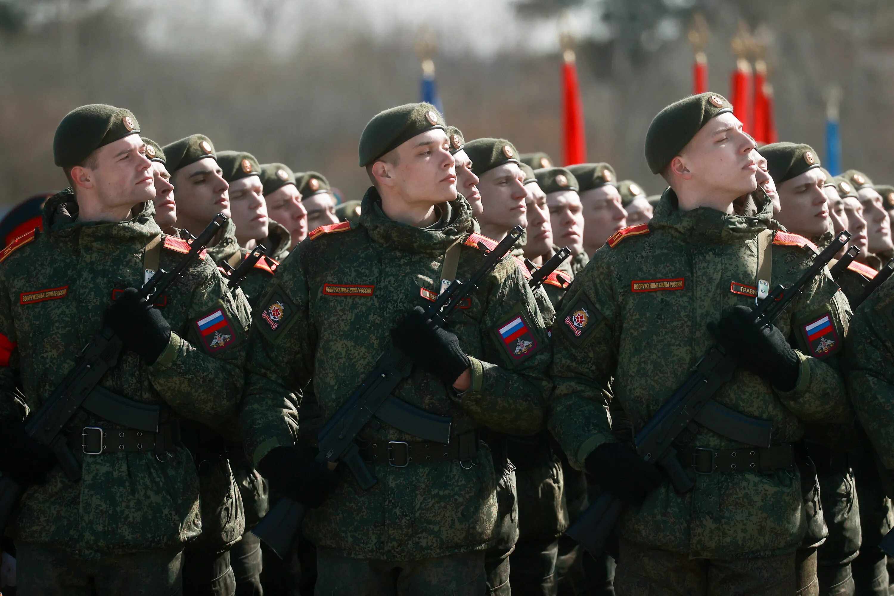 Праздник специальной военной операции. Алабино 2022 парад. Полигон Алабино парад Победы 2022. Алабино полигон подготовка к параду. Алабино апрель 2022 репетиция парада.