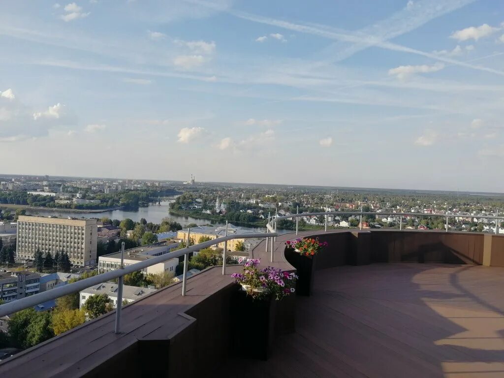 Панорама кинотеатр тверь. Обзорная площадка панорама тверь. смотровая площадка панорама тверь. ресторан панорама тверь смотровая площадка. гостиница панорама тверь.