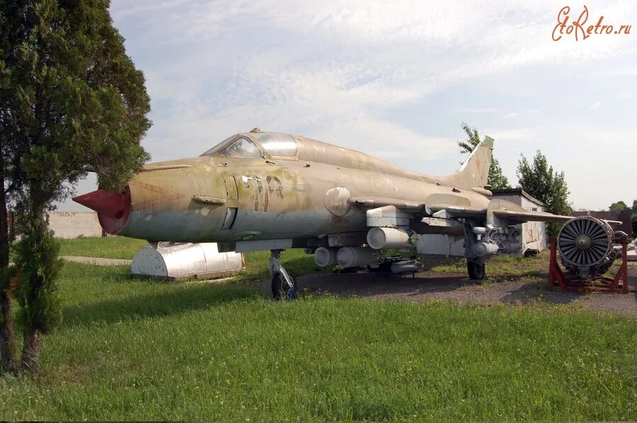 Таганрогский музей авиационной техники. Музей авиационной техники таганрог самолеты. Техника таганрог. Таганрог ремонт. Техника таганрог.