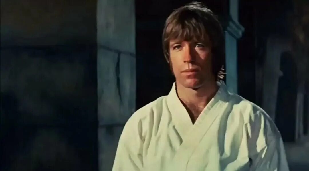 Брюс ли и чак норрис путь дракона. Путь дракона фильм 1972 чак норрис. Брюс ли vs чак норрис путь дракона. Чак норрис путь дракона. Чак норрис путь дракона.