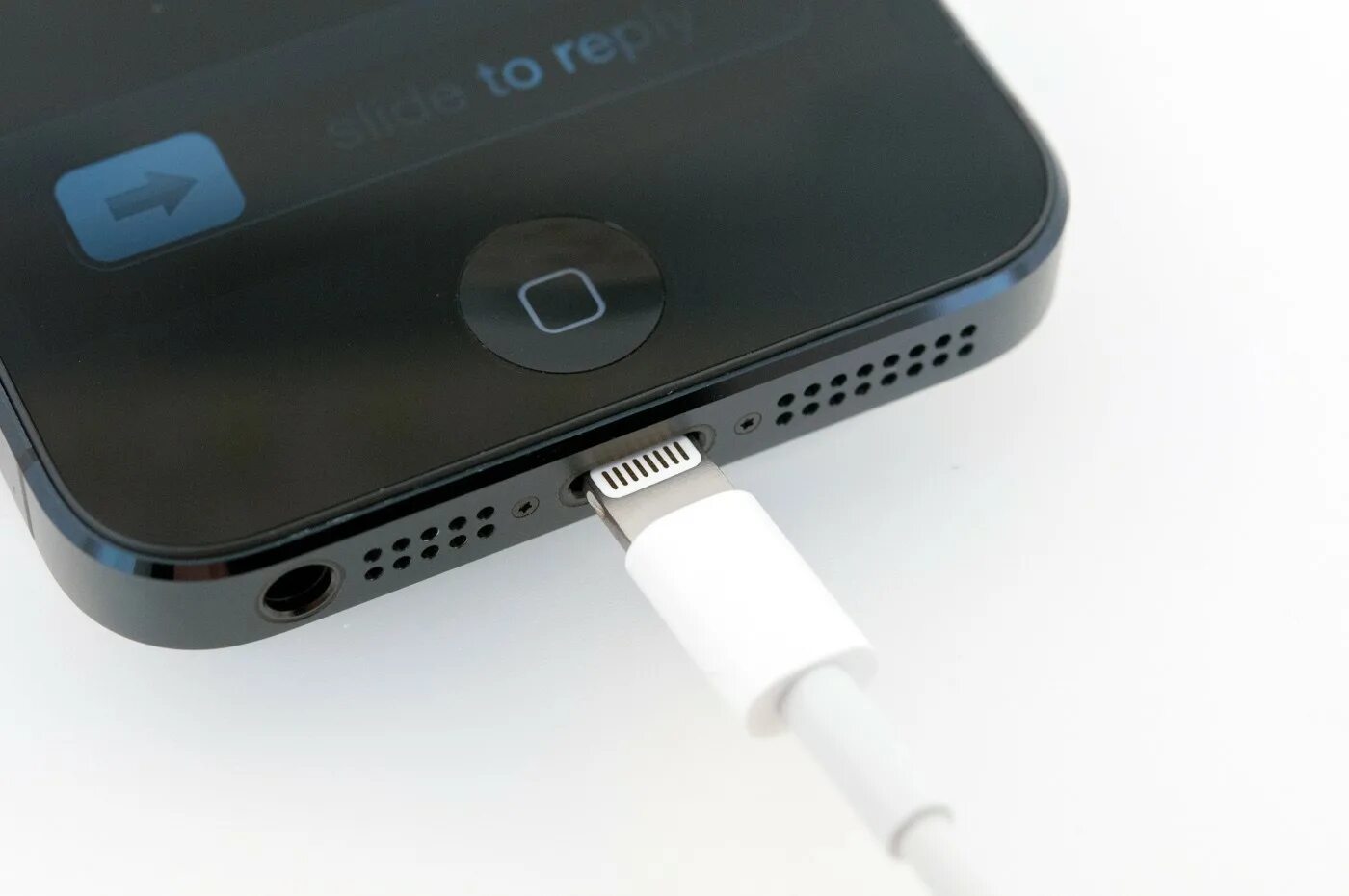 Почему плохо заряжается айфон. Разъём lightning iphone 12. разъем лайтинг iphone 8. разъем лайтнинг на айфон. разъем lightning iphone 12 pro.