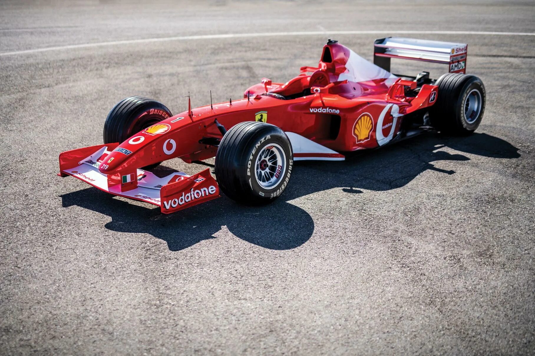 Ferrari formula. Ferrari f2002 Михаэль Шумахер 2002. Болид f1 Ferrari 2002. F1 Шумахер с болидом. Михаэль Шумахер Феррари.