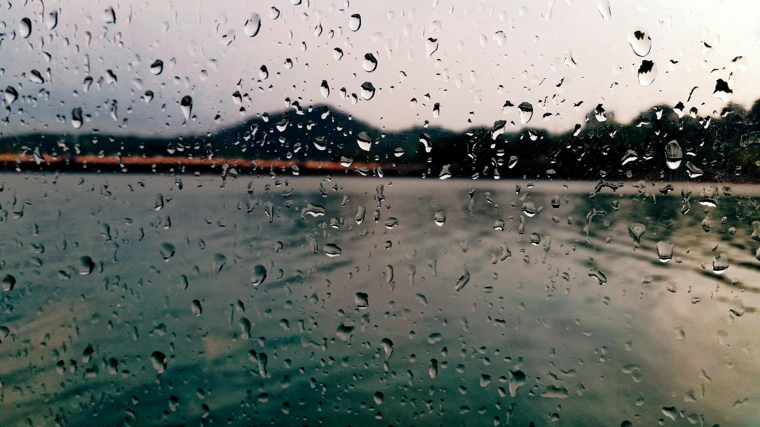 Атмосферные воды. Дождь на воде. Дождевая вода. Дождевая вода Эстетика.