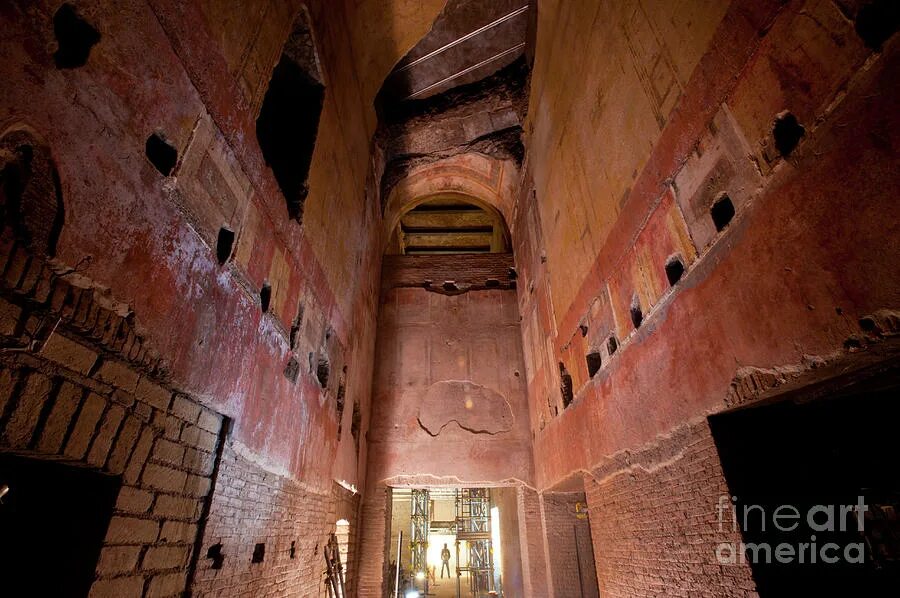 Золотой дворец рим. Золотой дворец нерона в риме реконструкция. Domus aurea нерона. Золотой дворец императора нерона. Золотой дом нерона в риме реконструкция.