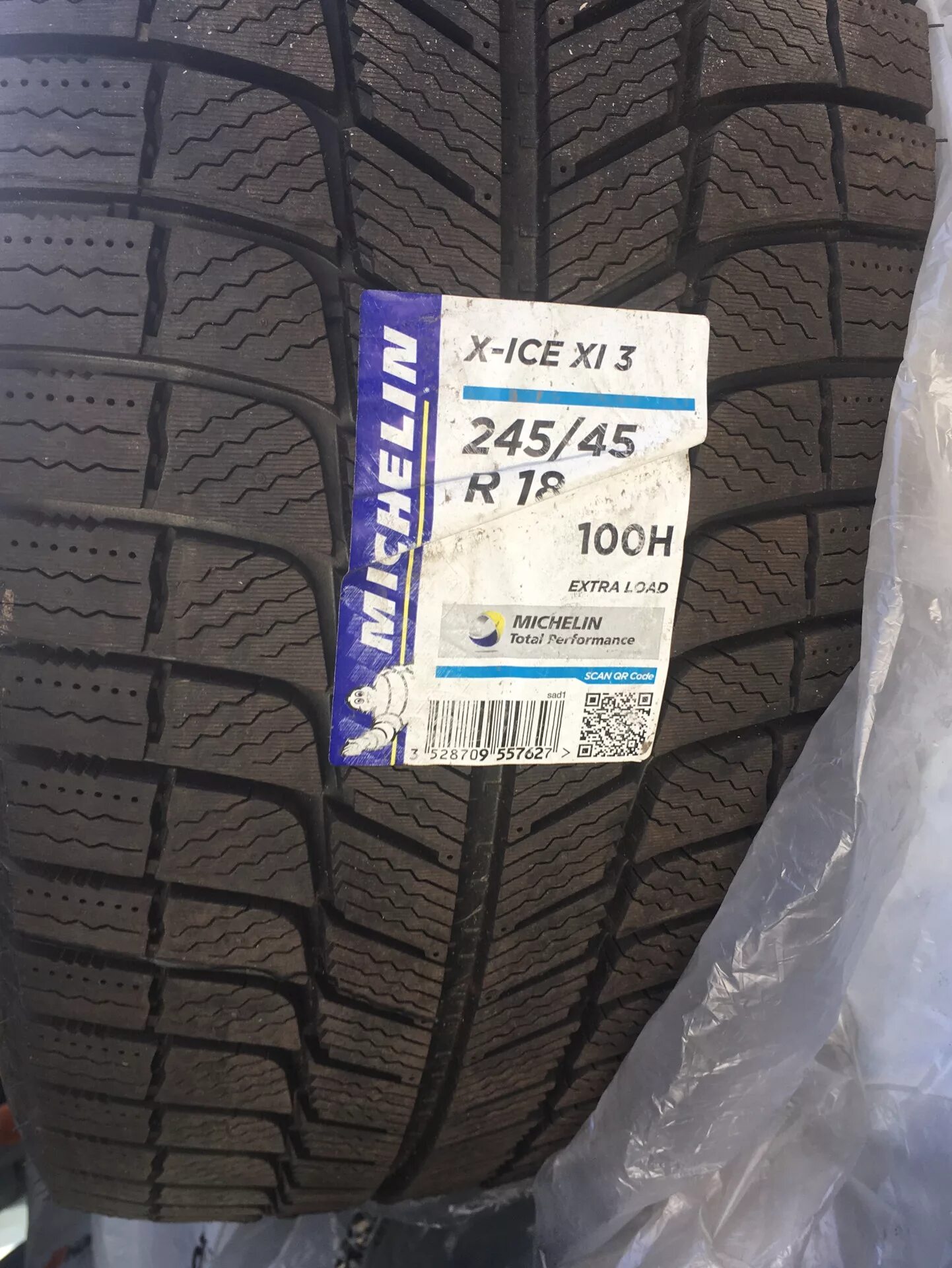 Michelin x-Ice xi3. Мишлен 225/60/18 100h x-Ice 3. 245/45 R20 103h Michelin x-Ice Snow SUV. Michelin x-Ice 3. Айс март