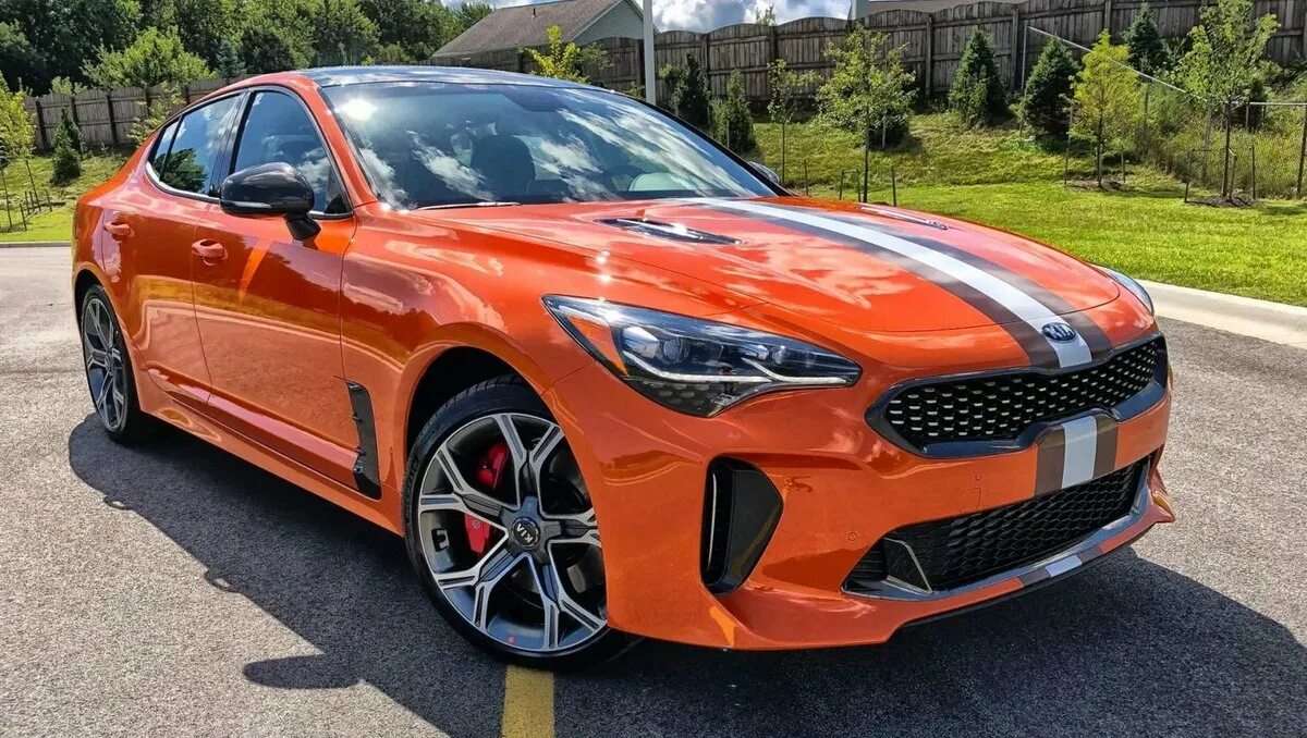 Киа Стингер GTS. Kia Stinger GTS. Киа Стингер 2021 оранжевая. Kia Stinger 2023. Киа стингер купить в москве