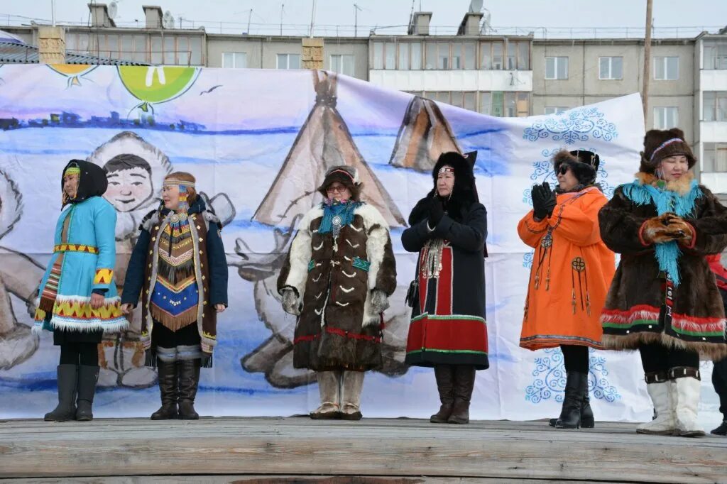 Культурное наследие Якутии. Этнос в Черском. Год культурного наследия народов России граффити. Год культурного наследия народов России 2022. Конкурс отечество этнос