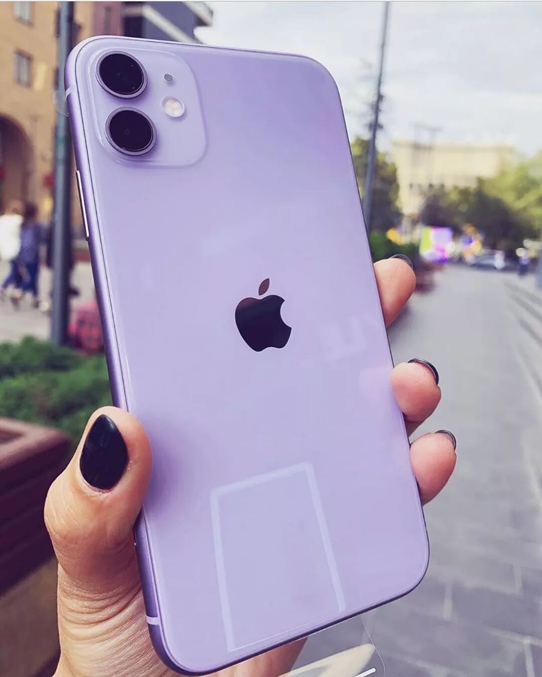 Включи новый айфончик. Iphone 11 Purple. Эппл айфон 11. Apple iphone 11 128 ГБ Purple. Iphone 11 Purple Max.