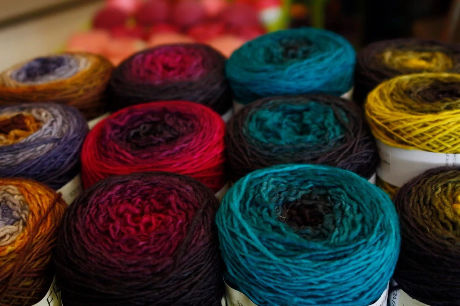 Wool Yarn пряжа. Много пряжи. Пряжа обои. Yarn установка