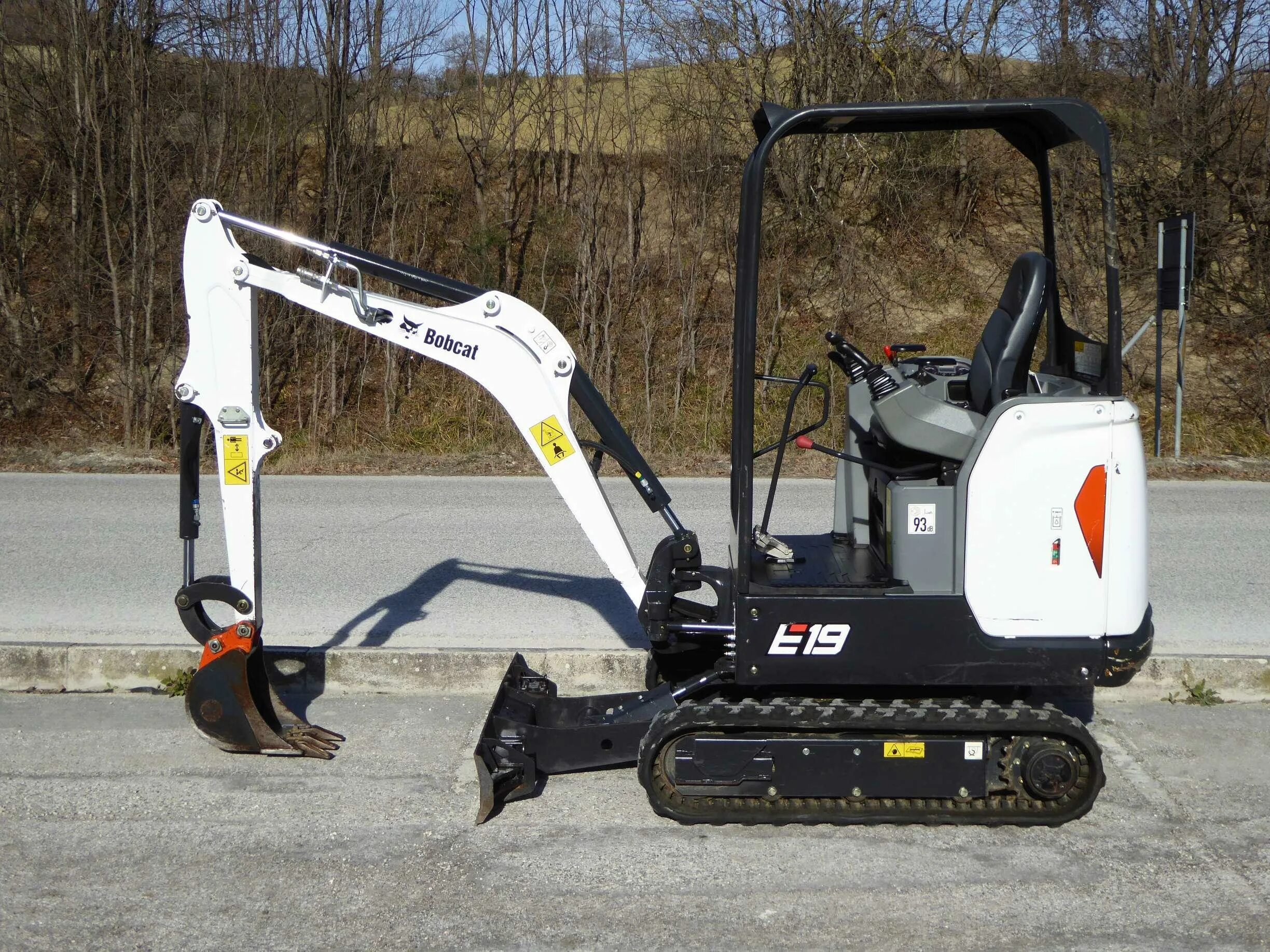 Экскаватор bobcat. Bobcat e19. мини-экскаватор bobcat e19. мини-экскаватор e37 bobcat. jcb 8035 zts.