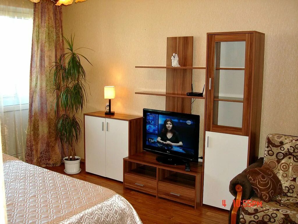 1 комнатная квартира калининград. Однокомнатные квартиры в калининграде. Однокомнатную квартиру с хозяйкой комната. Апартаменты у королевских ворот калининград. Калининград город квартиры.