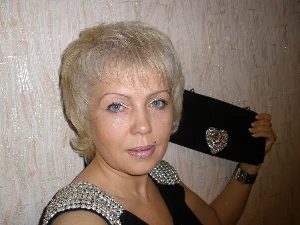 Женщины назарово. Женщины г. назарово. незамужние женщины г.белово. одинокие женщины г.назарово.